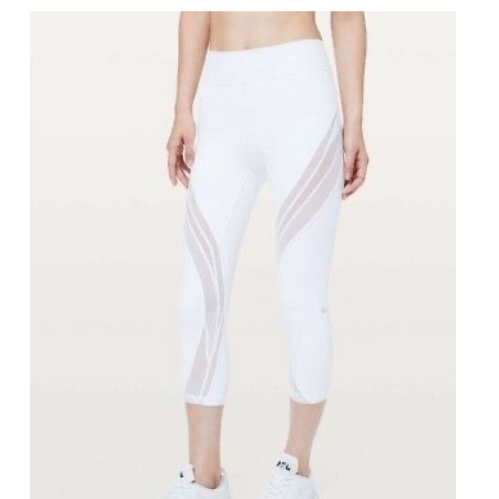 Lululemon Never Still Crop *21"
